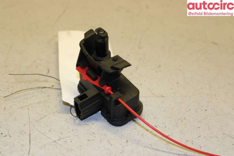 Batterilader inntak/luke til Porsche Cayenne 2010-2017 (92A) (92A) (PORSCHE|8K0862153J|)