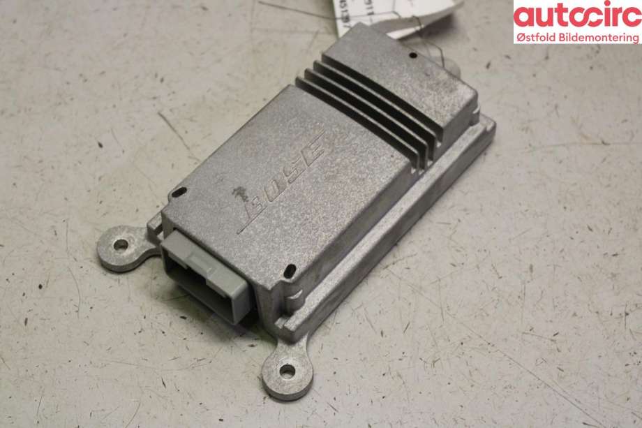 Bilstereo forsterker til Porsche Cayenne, 2010-2017 (92A) (92A) (PORSCHE|)
