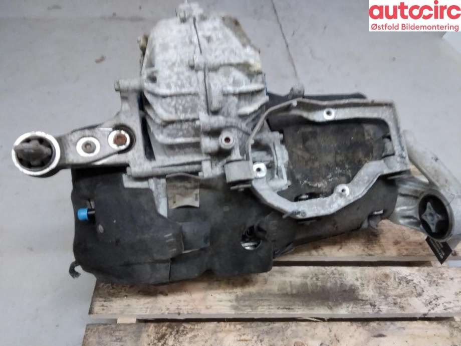 Motor elbil foran til Tesla Model X 2016-->>  (TESLA|1035000-01-J|)
