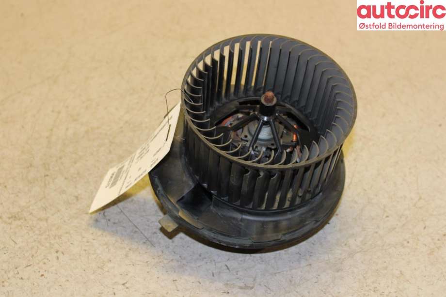 Varmeapparat motor til Škoda Yeti, 2014-2017 (Fase 2)  (SKODA|1K1 819 015 E)
