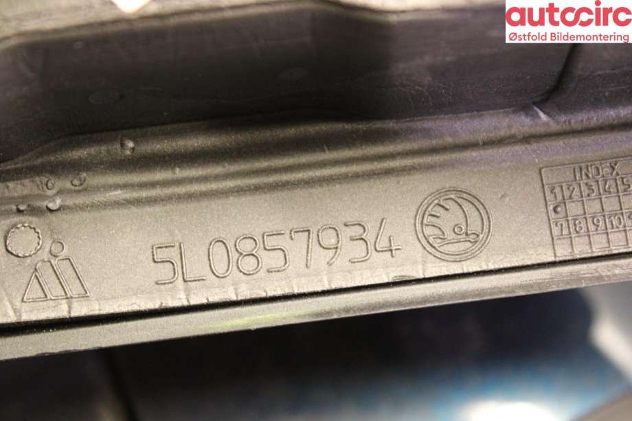 Speil høyre til Škoda Yeti 2014-2017 (Fase 2) (SKODA|5L1 857 508 S|)