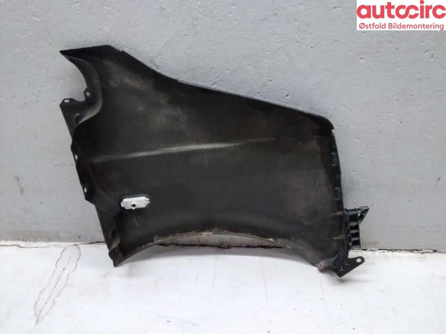 Skjerm venstre foran til VW Transporter / Caravelle 2009-2015 (Fase 2) (T5) (T5) (VOLKSWAGEN|7H0 821 101 E|)
