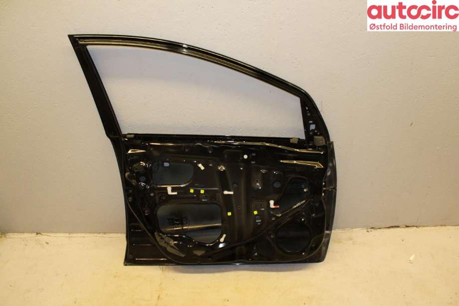 Dør venstre foran til Toyota Prius 2004-2009 (Type II) (COMBI) (COMBI) (TOYOTA|6700247040|)