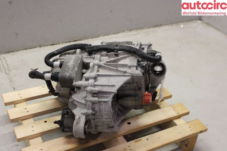 Motor elbil foran til Tesla Model 3 2018-2023 (Fase 1) (TESLA|1120960-10-G|)