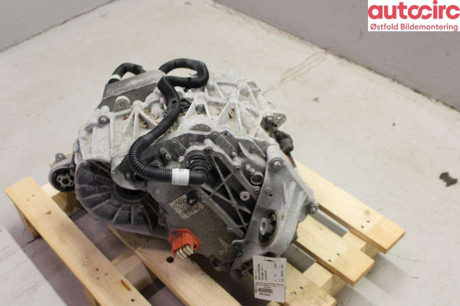 Motor elbil foran til Tesla Model 3 2018-2023 (Fase 1) (TESLA|1120960-10-G|)