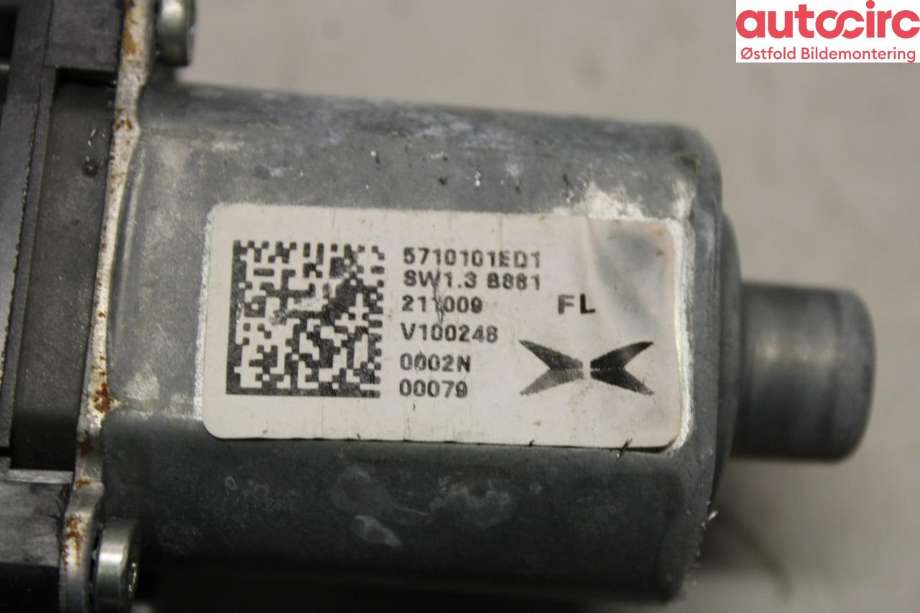 Ruteheis venstre til XPeng P7 2021-->>  