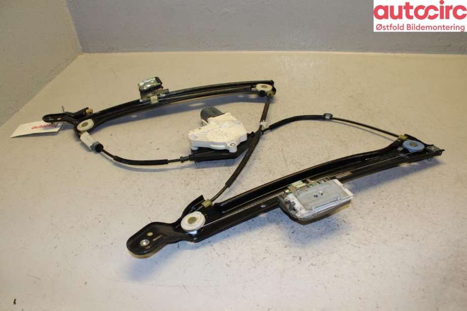 Ruteheis venstre foran til Audi A5 2007-2016 (Type I)  (AUDI|8T8 837 461 B|)