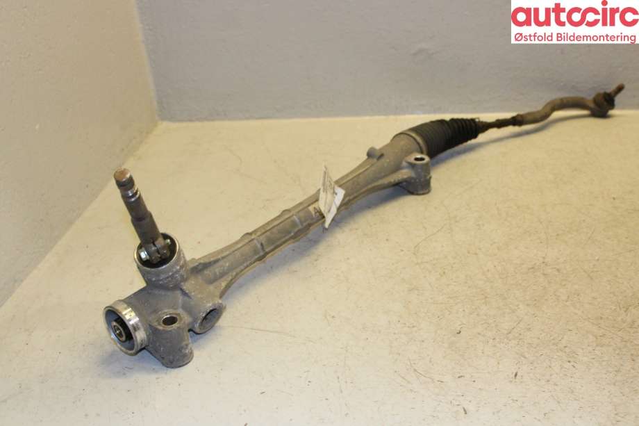 Tannstang til Toyota Prius +7, 2012-2020 (Type III) (stasjonsvogn) (stasjonsvogn) (TOYOTA|4551047100)