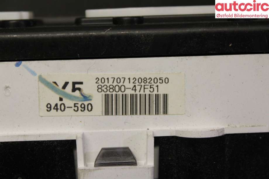 Instrumentpanel til Toyota Prius +7 2012-2020 (Type III) (stasjonsvogn) (stasjonsvogn) (TOYOTA|8380947141|)