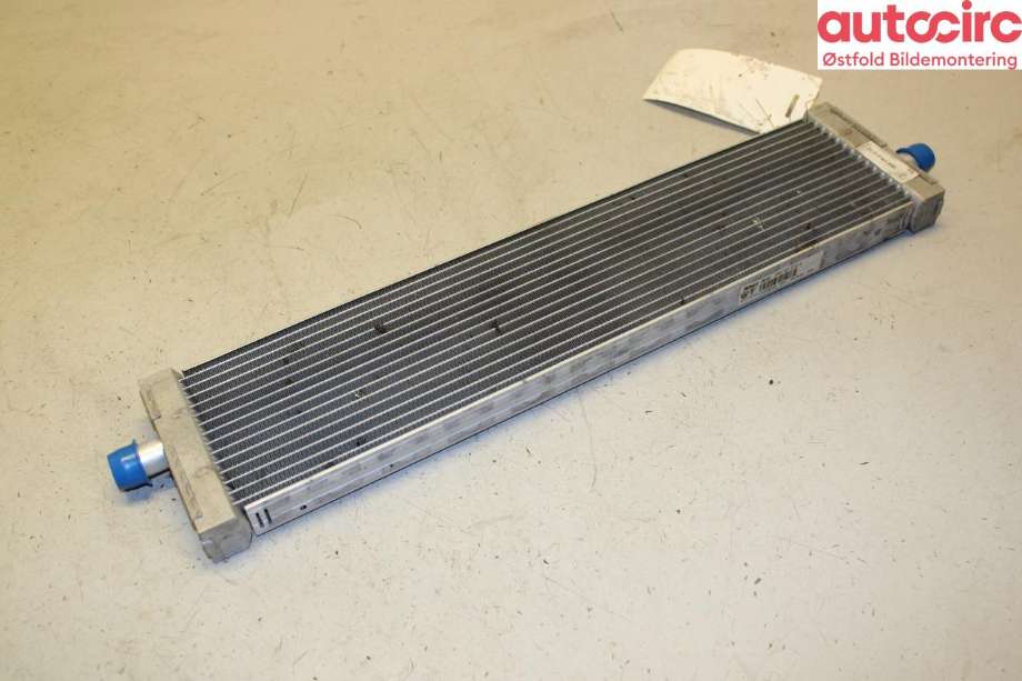 Radiator (automat gir) til Porsche Cayenne 2010-2017 (92A) (92A) (PORSCHE|958 106 212 10|)