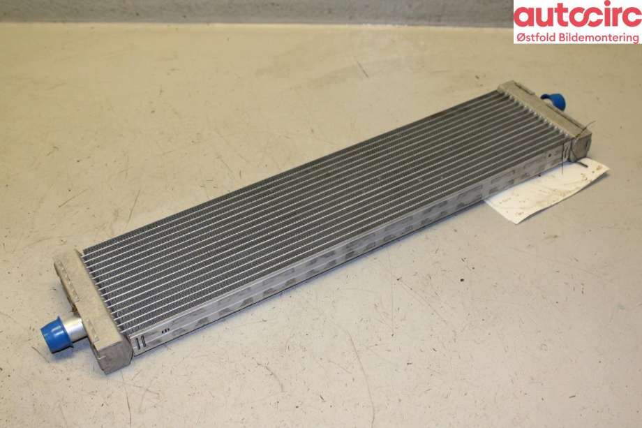 Radiator (automat gir) til Porsche Cayenne 2010-2017 (92A) (92A) (PORSCHE|958 106 212 10|)
