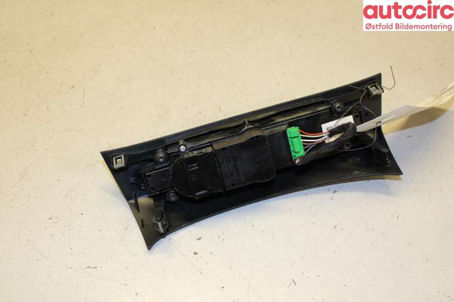 Bryter diverse til Volvo V90 / V90 CC / S90 2016-->>  (VOLVO|31398845|)