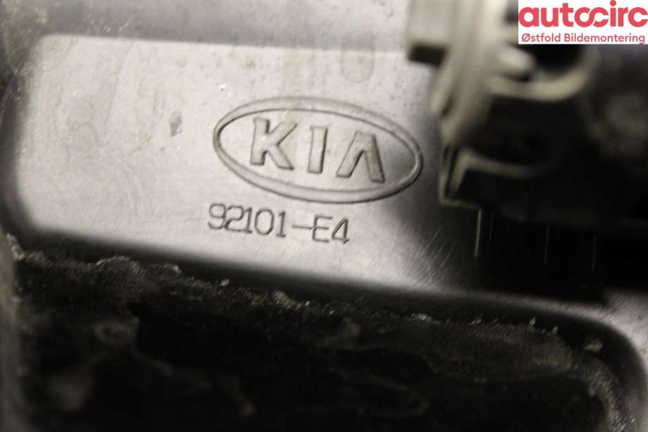 Frontlykt venstre halogen til Kia Soul 2014-2019 (Type II)  (KIA|92101E40101D|)