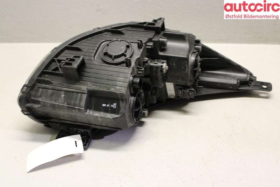 Frontlykt venstre halogen til Kia Soul 2014-2019 (Type II)  (KIA|92101E40101D|)