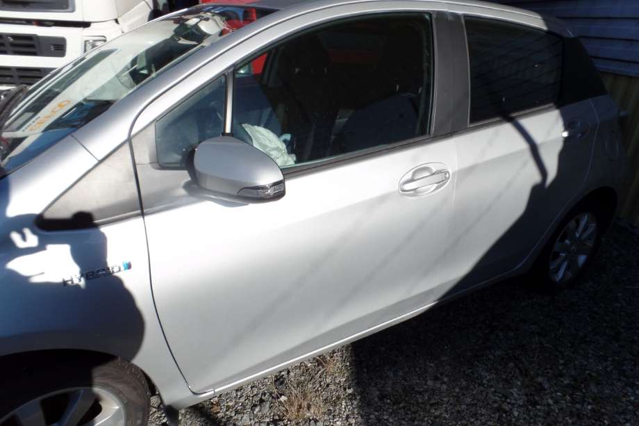 Toyota Yaris 2012-2014 (Type III, Fase 1) , Motorkode: 1NZ-FXE, Girkassekode: