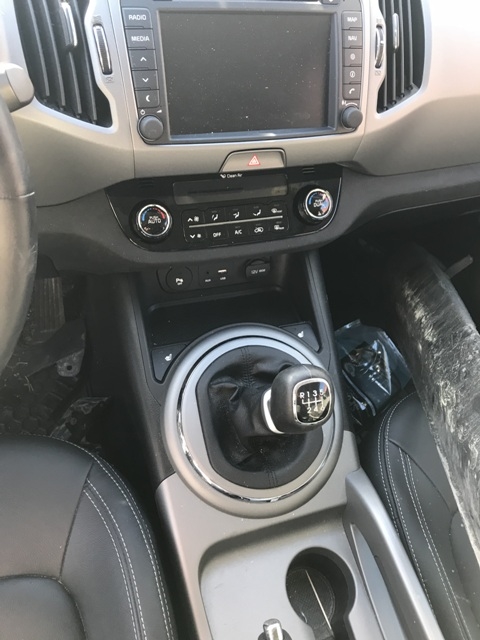Kia Sportage 2010-2016 (Type III) , Motorkode: G4FD, Girkassekode: 