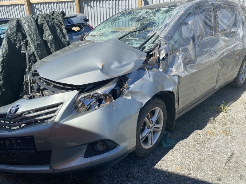 Toyota Verso 2009-2016 (Type III) , Motorkode: 1AD-FTV, Girkassekode: 