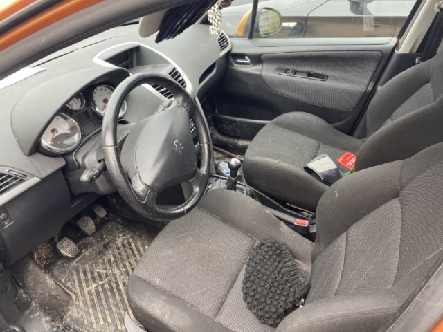 Peugeot 207 2006-2012 , Motorkode: KFU, Girkassekode: 