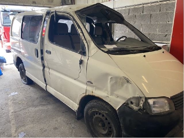 Toyota Hiace 2001-2006 (Fase 2) , Motorkode: 2KD-FTV, Girkassekode: 