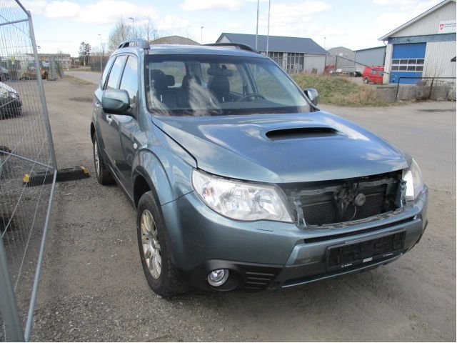 Subaru Forester 2008-2013 (Type III) , Motorkode: EE20, Girkassekode: