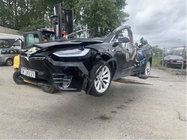 Tesla Model X 2016-->> , Motorkode: L2S, Girkassekode: 