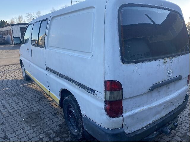 Toyota Hiace 1996-2001 (Fase 1) , Motorkode: 2L, Girkassekode: 