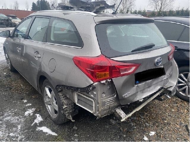Toyota Auris 2013-2015 (Type II, Fase 1) , Motorkode: 2ZR-FXE, Girkassekode: 