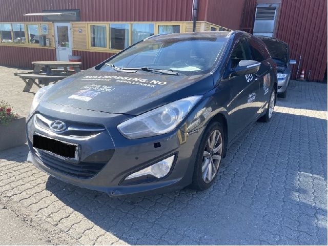 Hyundai i40 2012-2017 , Motorkode: D4FD, Girkassekode: