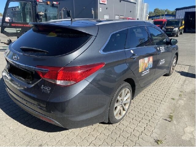 Hyundai i40 2012-2017 , Motorkode: D4FD, Girkassekode: