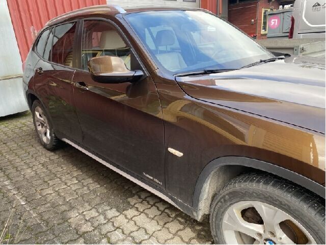 BMW X1 2009-2015 (E84) (E84), Motorkode: N47-D20C, Girkassekode: