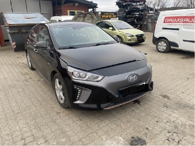 Hyundai Ioniq Electric 2016-2019 (Fase 1) , Motorkode: EM09, Girkassekode: