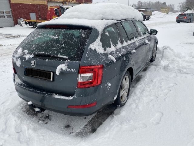 Škoda Octavia 2013-2016 (Type III, Fase 1) , Motorkode: CLHA, Girkassekode: 
