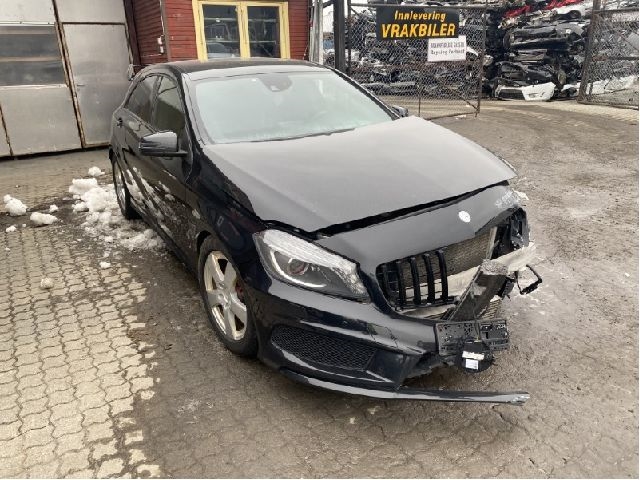Mercedes A-Klasse 2012-2018 (W176) (W176), Motorkode: M270.920, Girkassekode: