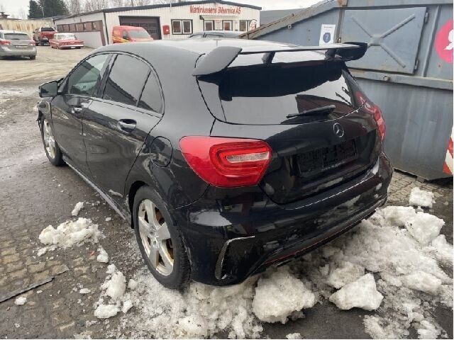 Mercedes A-Klasse 2012-2018 (W176) (W176), Motorkode: M270.920, Girkassekode: