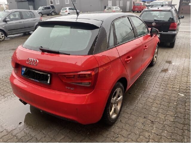 Audi A1 2010-2014 (Type I, Fase 1) , Motorkode: CAXA, Girkassekode: