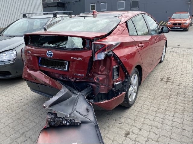 Toyota Prius 2016-2023 (Type IV) (combi) (combi), Motorkode: 2ZR-FXE, Girkassekode: 