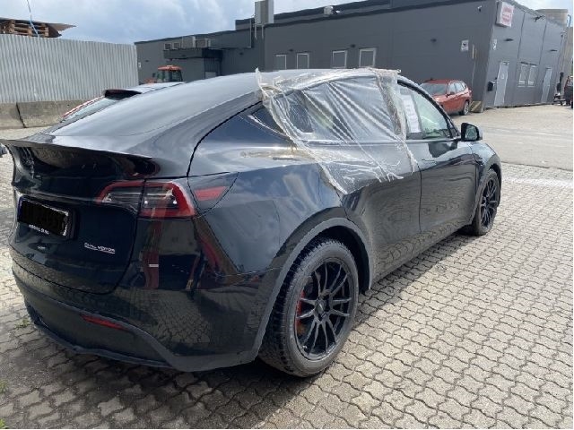 Tesla Model Y 2021-2024 (Type I) , Motorkode: , Girkassekode: 