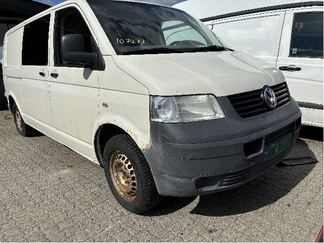 VW Transporter / Caravelle 2003-2009 (Fase 1) (T5) (T5), Motorkode: AXE;BPC, Girkassekode:
