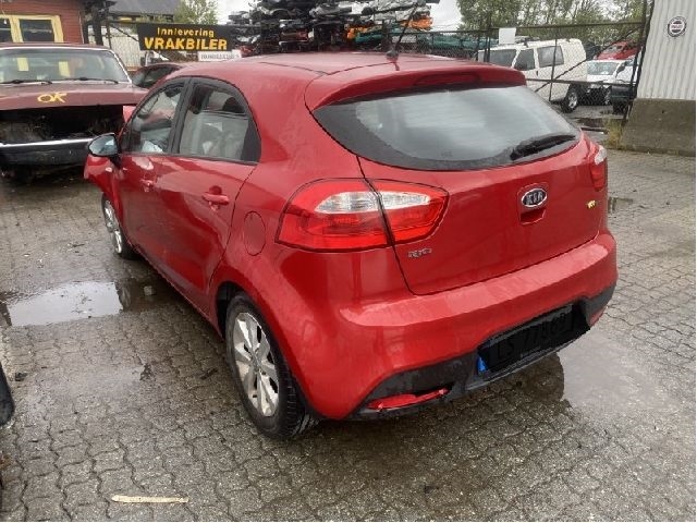 Kia Rio 2011-2017 Type III , Motorkode: D3FA, Girkassekode: 