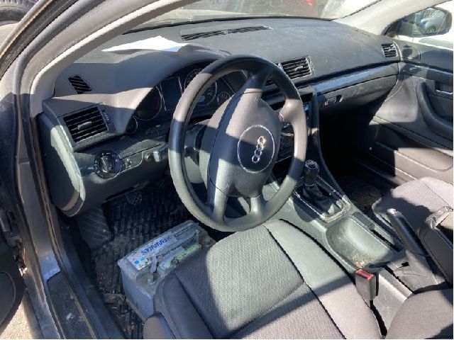 Audi A4 2001-2004 (Type II) (B6) (B6), Motorkode: ALZ, Girkassekode: 