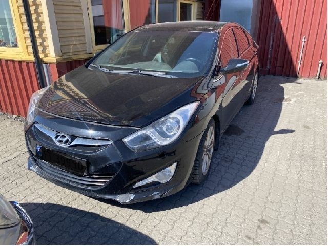 Hyundai i40 2012-2017 , Motorkode: D4FD, Girkassekode: 
