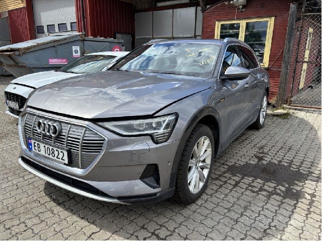 Audi e-tron 2018-->> , Motorkode: BM1J, Girkassekode: