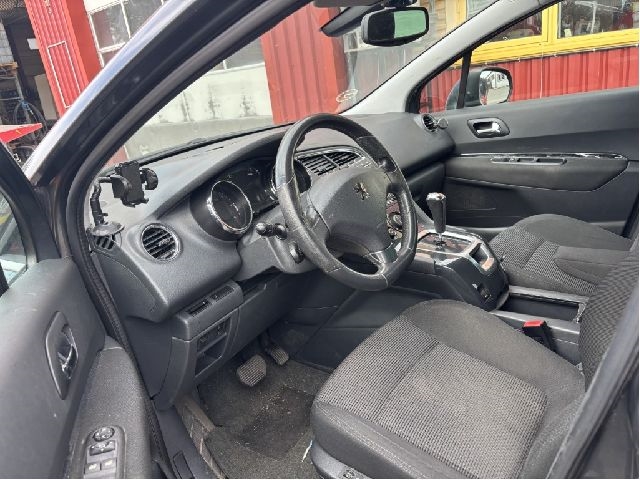 Peugeot 5008 2010-2017 (Type I) , Motorkode: 9HZ, Girkassekode: 