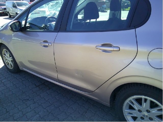 Peugeot 208 2012-2019 (Type I) , Motorkode: 8HR, Girkassekode: 