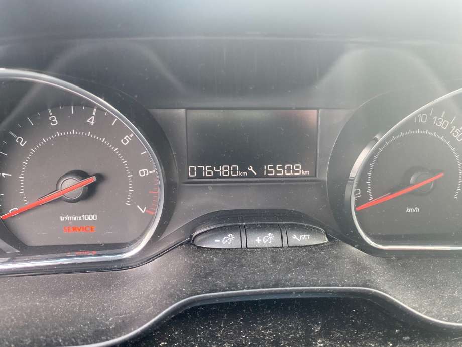 Peugeot 208 2012-2019 (Type I) , Motorkode: HMZ, Girkassekode: 