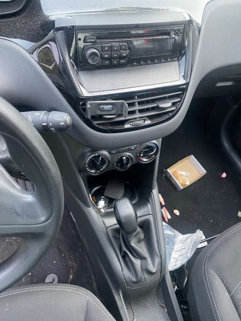 Peugeot 208 2012-2019 (Type I) , Motorkode: , Girkassekode: