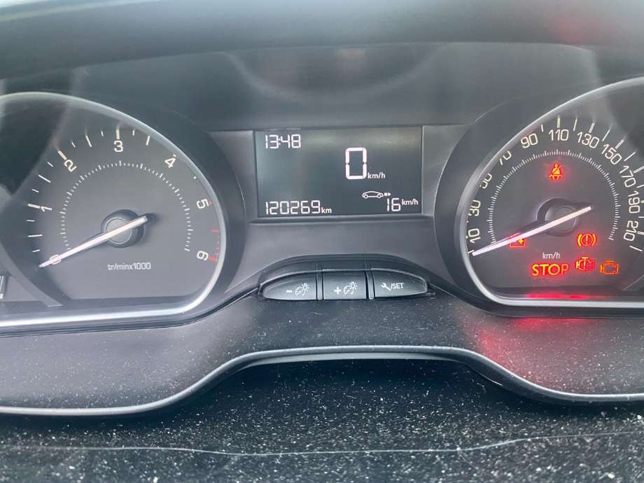 Peugeot 208 2012-2019 (Type I) , Motorkode: , Girkassekode: