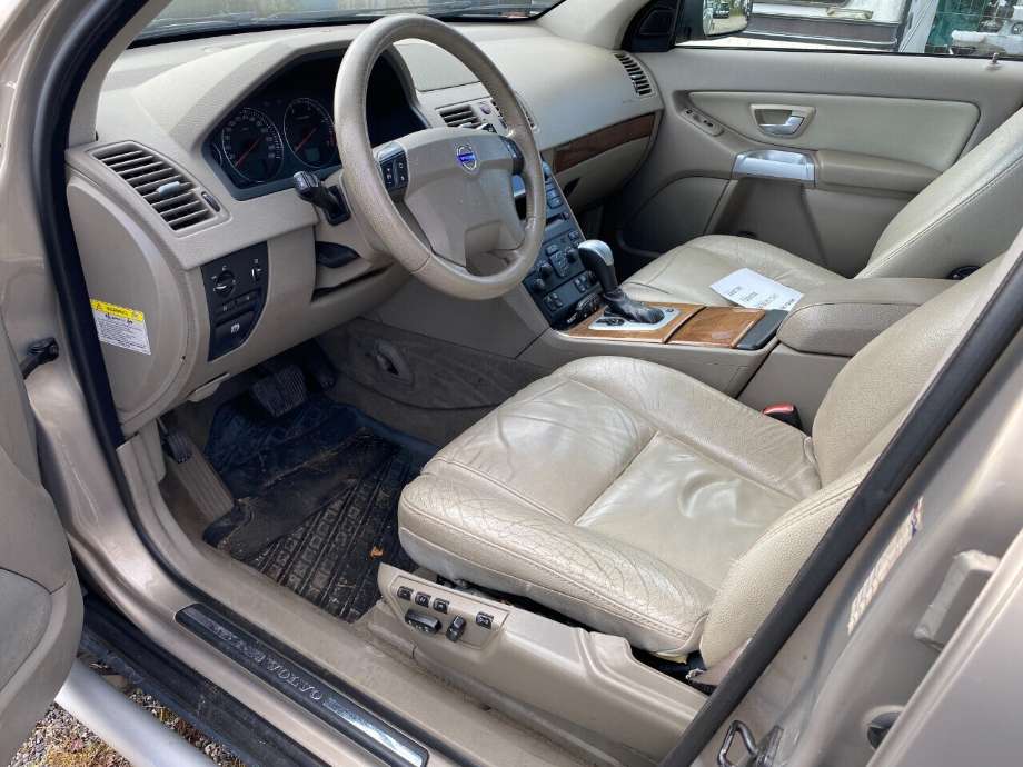 Volvo XC90 2002-2006 (Type I, Fase 1) , Motorkode: D5244T, Girkassekode: 
