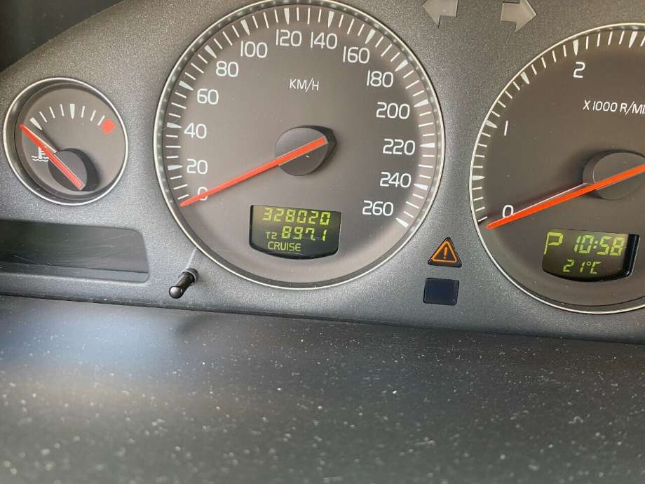 Volvo XC90 2002-2006 (Type I, Fase 1) , Motorkode: D5244T, Girkassekode: 