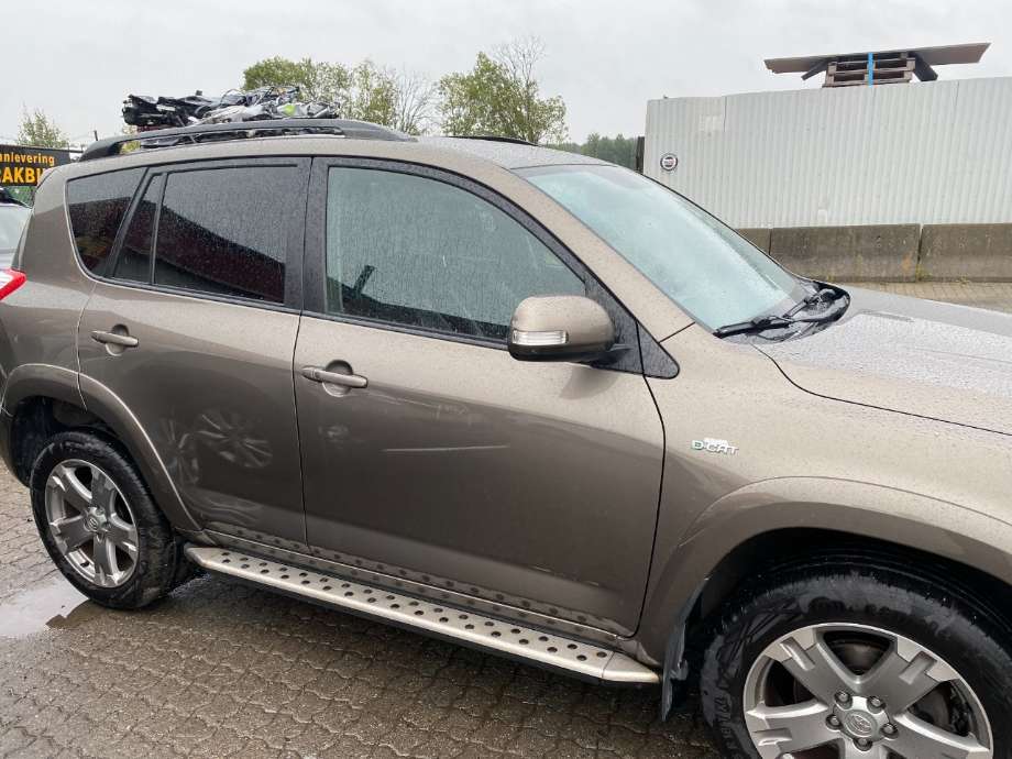 Toyota RAV4 2009-2013 (Type III, Fase 2) , Motorkode: 2AD-FHV, Girkassekode: